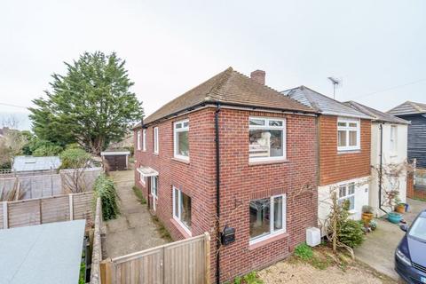 3 bedroom detached house for sale, Lake Road, Chichester
