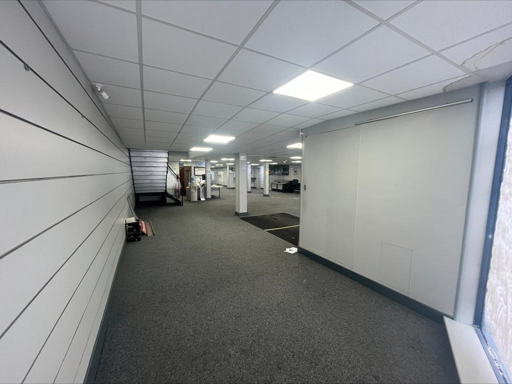 Ground floor showroom