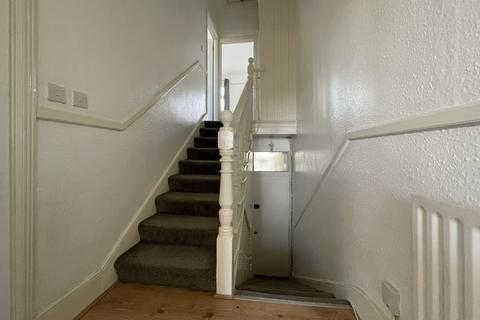 1 bedroom flat to rent, Beauchamp Road, Upper Norwood