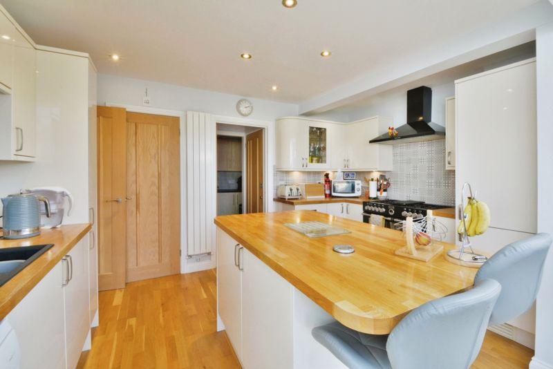 Kitchen/breakfast