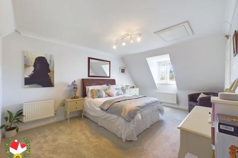 5 bedroom detached house for sale, Ibis Walk, Quedgeley, Gloucester