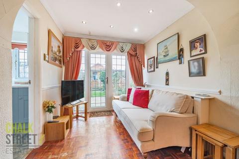 28 Oates Road, Romford, RM5 2HT