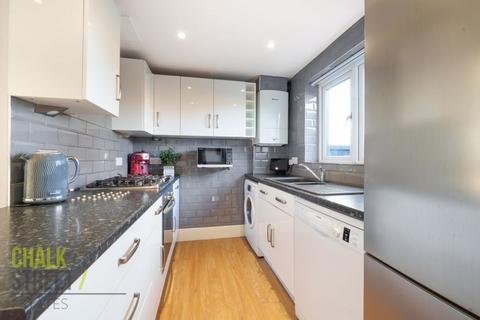 47 Macdonald Avenue, Hornchurch, RM11 2NF