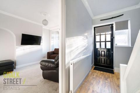 47 Macdonald Avenue, Hornchurch, RM11 2NF
