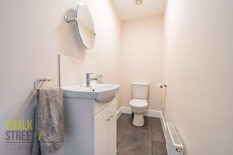 19 Juliette Mews, Romford, RM1 2BF