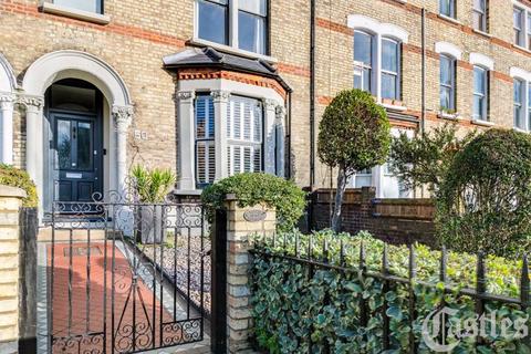 50 Crouch Hill, London, N4 4AA