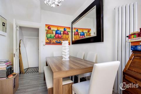 27 Belsize Avenue, London, N13 4TL