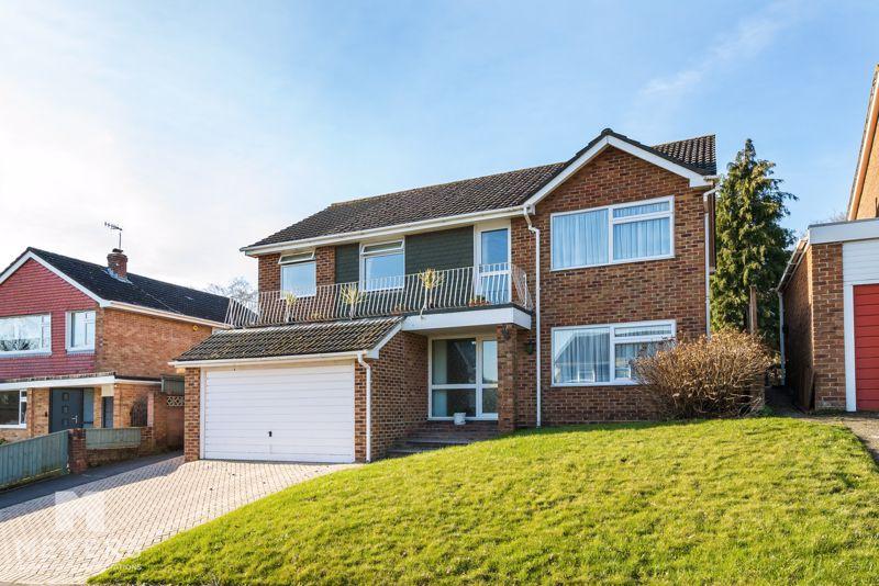 Felton Road, Poole BH14 5 bed detached house for sale £650,000
