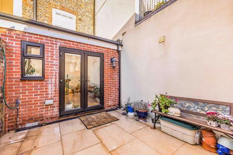 3 bedroom townhouse for sale, St Thomas's Street, Old Portsmouth
