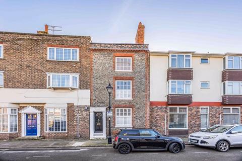 3 bedroom townhouse for sale, St Thomas's Street, Old Portsmouth