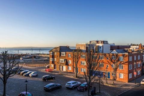 1 bedroom flat for sale, High Street, Old Portsmouth