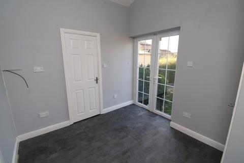 undefined, Cemetery Road, Pudsey, West Yorkshire, LS28