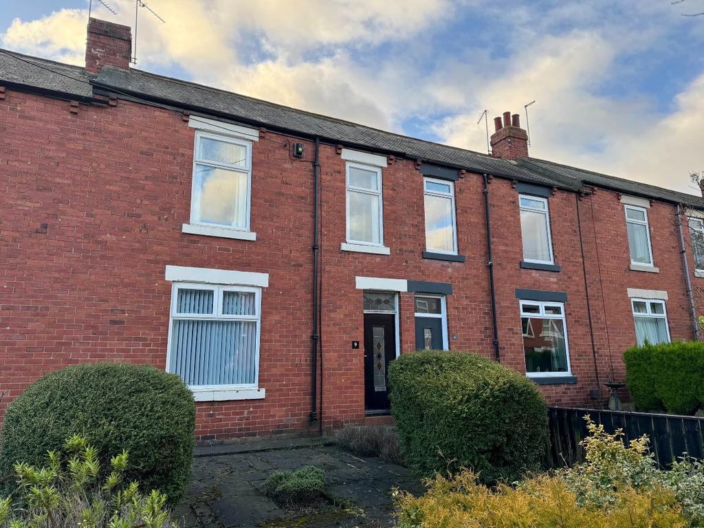 Melrose Avenue, Backworth, Newcastle... 2 bed terraced house £750 pcm