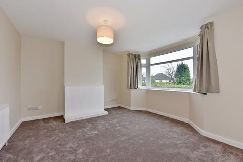 3 bedroom semi-detached house to rent, Newmer Road, High Wycombe, Buckinghamshire, HP12