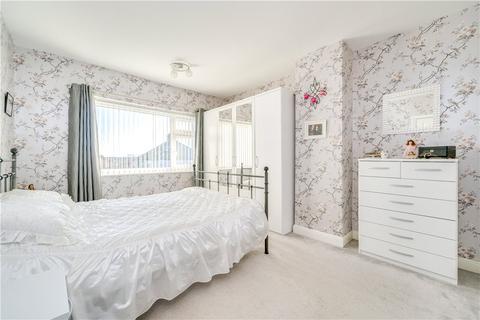 14 Highfield Crescent, Baildon, Shipley, BD17 5NR