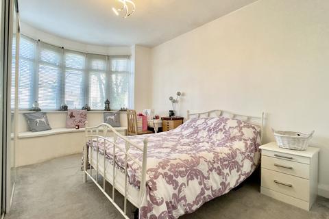 2 bedroom bungalow for sale, East Hill, Dartford, Kent, DA1