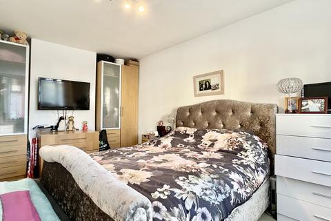 67 East Hill, Dartford, DA1 1SN
