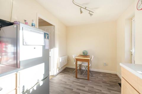 39 Constable Close, Woodley, Reading, RG5 4US