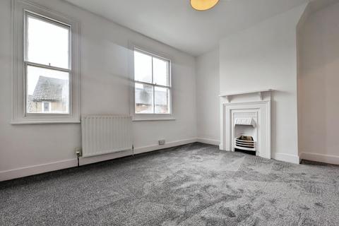 2 bedroom terraced house to rent, West End Road