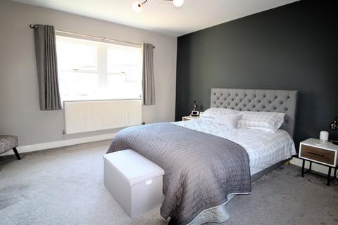 18 Waterside, Oxenhope, Keighley, BD22 9HW
