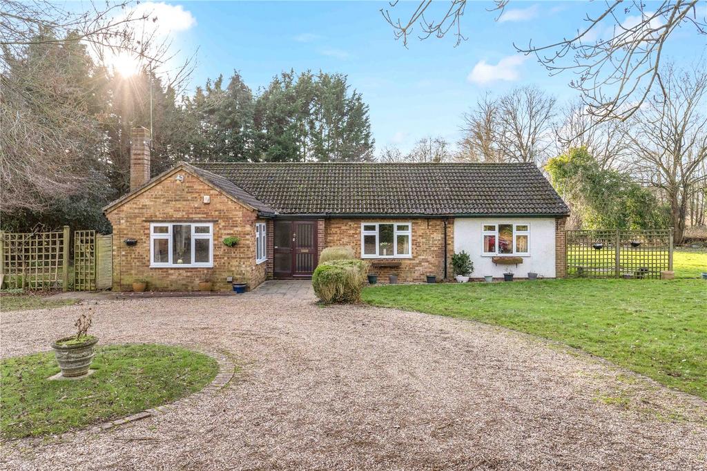 Pig Lane, Stortford... 3 bed bungalow for sale £750,000