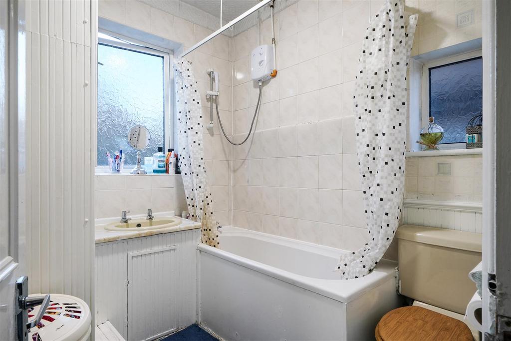 516 Whitton Avenue West - j45z5j Hklrd Bu2o O0htr.jpg