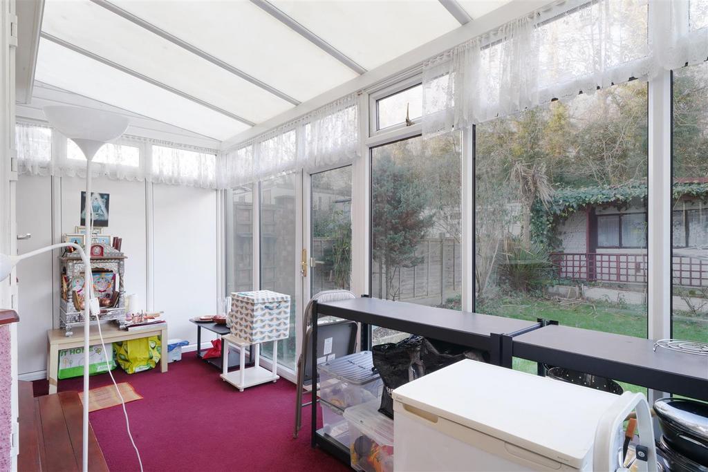 516 Whitton Avenue West - zvum0 Et1dfrpu Tdsj Xw8.jpg