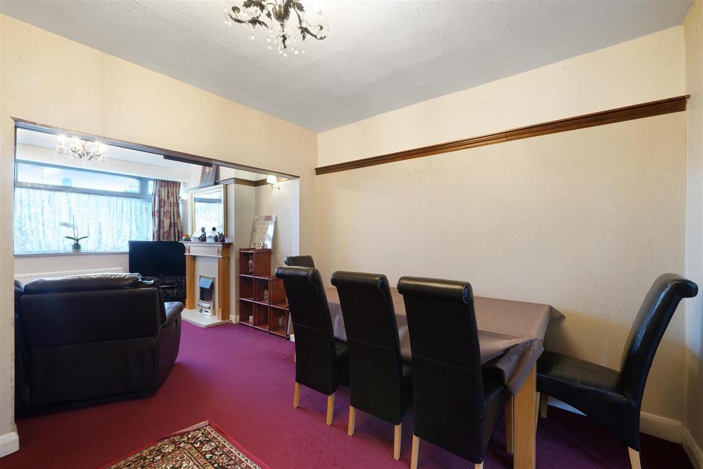 516 Whitton Avenue West - fxkk CJj MNo Py LJ5ejn4 B.jpg