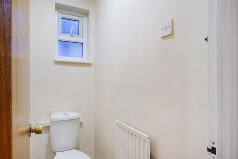 29a The Croft, Wembley, HA0 3EQ