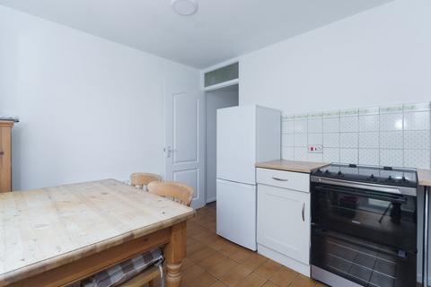 1 Hambledon Close, Uxbridge, UB8 3UD