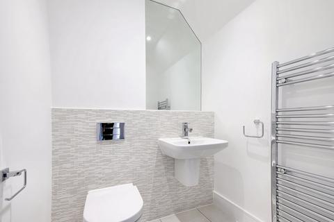 12 Whitley Link, Chelmsford, CM2 9FX