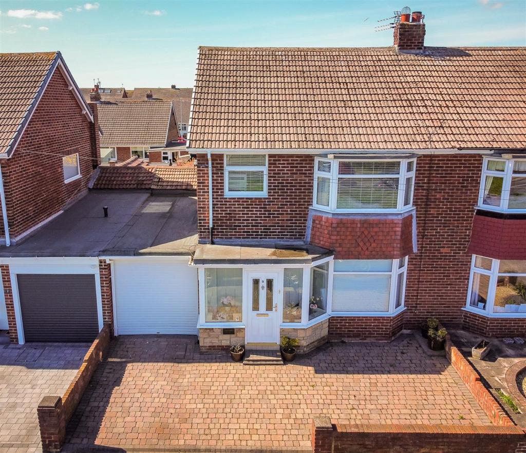 Granville Avenue, Seaton Sluice, Whitley Bay 3 bed semidetached house