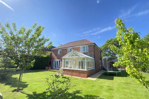 5 bedroom detached house for sale, Harrow Close, Regents Park, Wilmslow