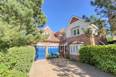 5 bedroom detached house for sale, Harrow Close, Regents Park, Wilmslow