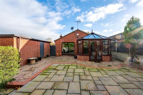 3 bedroom bungalow for sale, Newton Close, Redditch, Worcestershire, B98