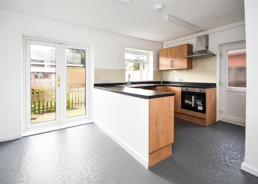 99 Hazel Grove - Kitchen Diner.jpg