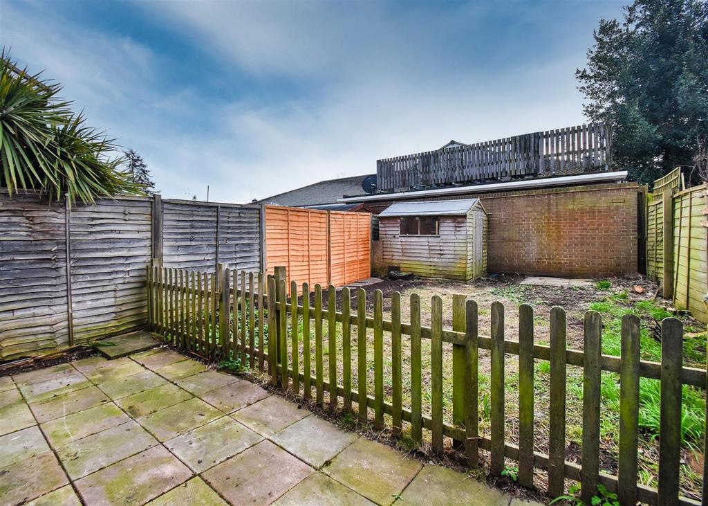 99 Hazel Grove -Garden.jpg