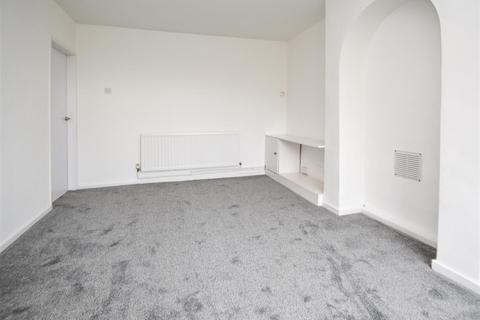 99 Hazel Grove, Wombourne, Wolverhampton, WV5 9EH