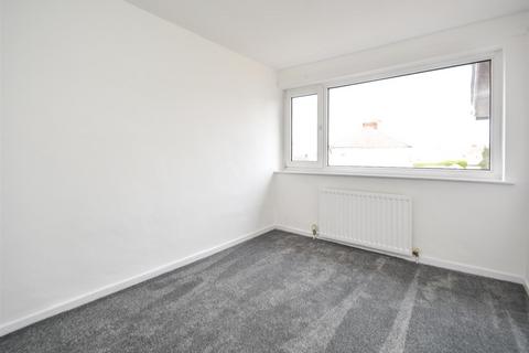 99 Hazel Grove, Wombourne, Wolverhampton, WV5 9EH
