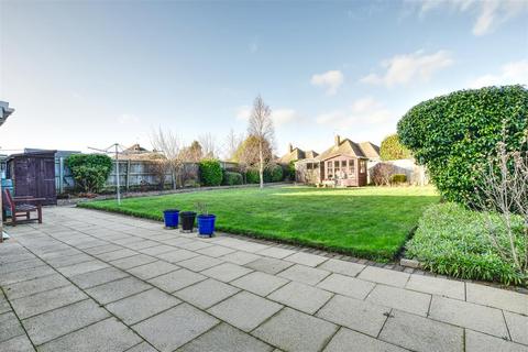 2 bedroom detached bungalow for sale, The Mead, Bexhill-On-Sea