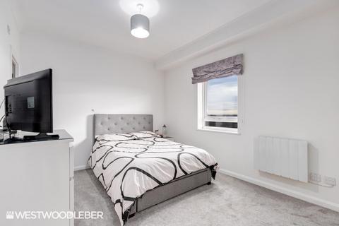 2 bedroom apartment for sale, High Road, Broxbourne EN10