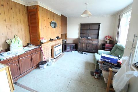 3 bedroom house for sale, Milton Road, Daventry