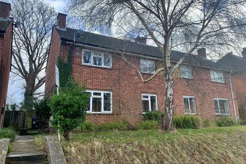 3 bedroom semi-detached house for sale - Ayleswade Road, Salisbury