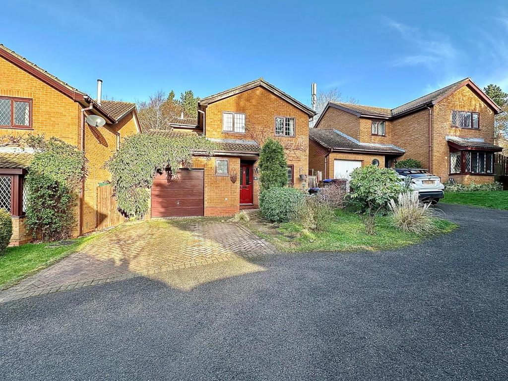 Tideswell Close, West Hunsbury... 4 bed detached house for sale £364,995