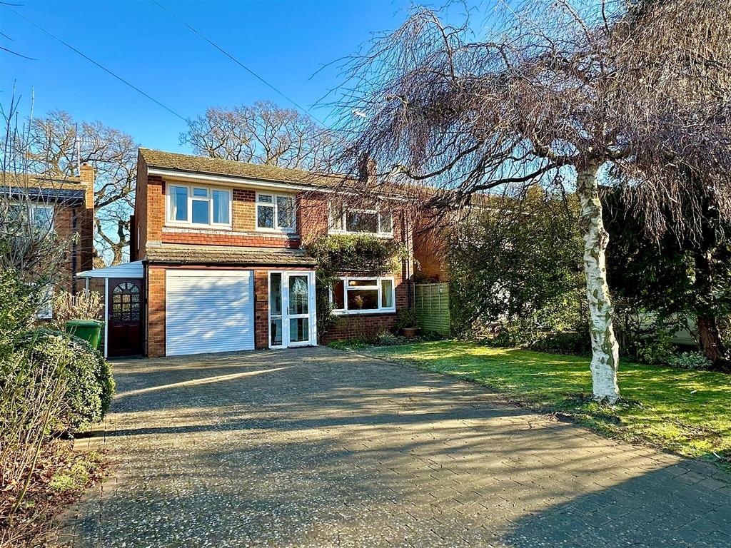 Gerard Road, Alcester 4 bed detached house for sale £435,000