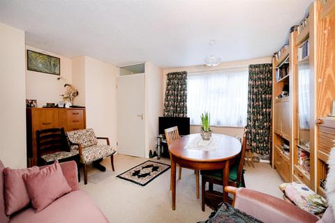 1 Mapleton Road, London, E4 6XJ