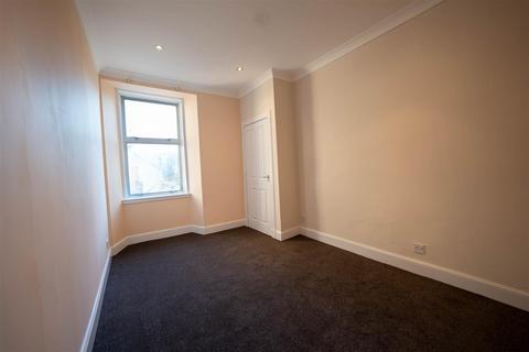 5 Stewarts Place, Perth, PH2 8EY