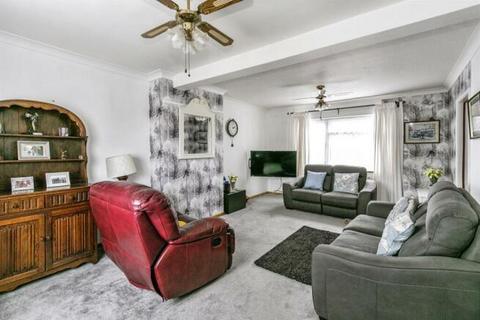 4 Baker Road, Bournemouth, BH11 9JD