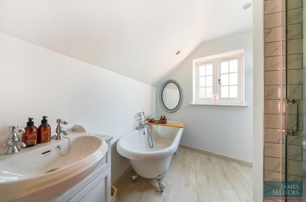 Master ensuite