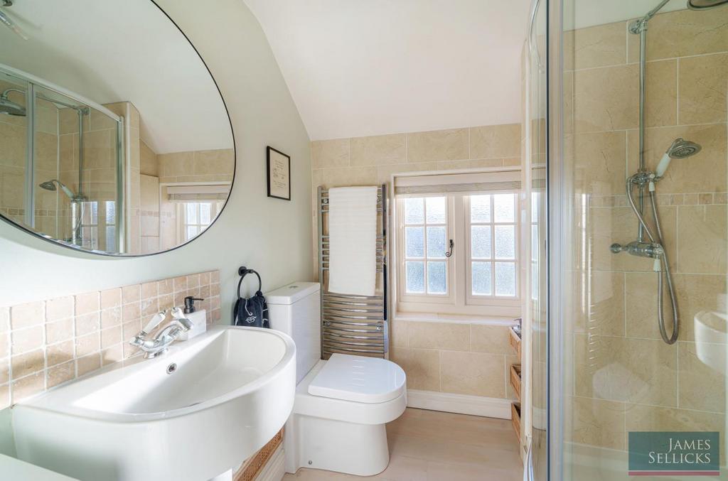 Family bathroom